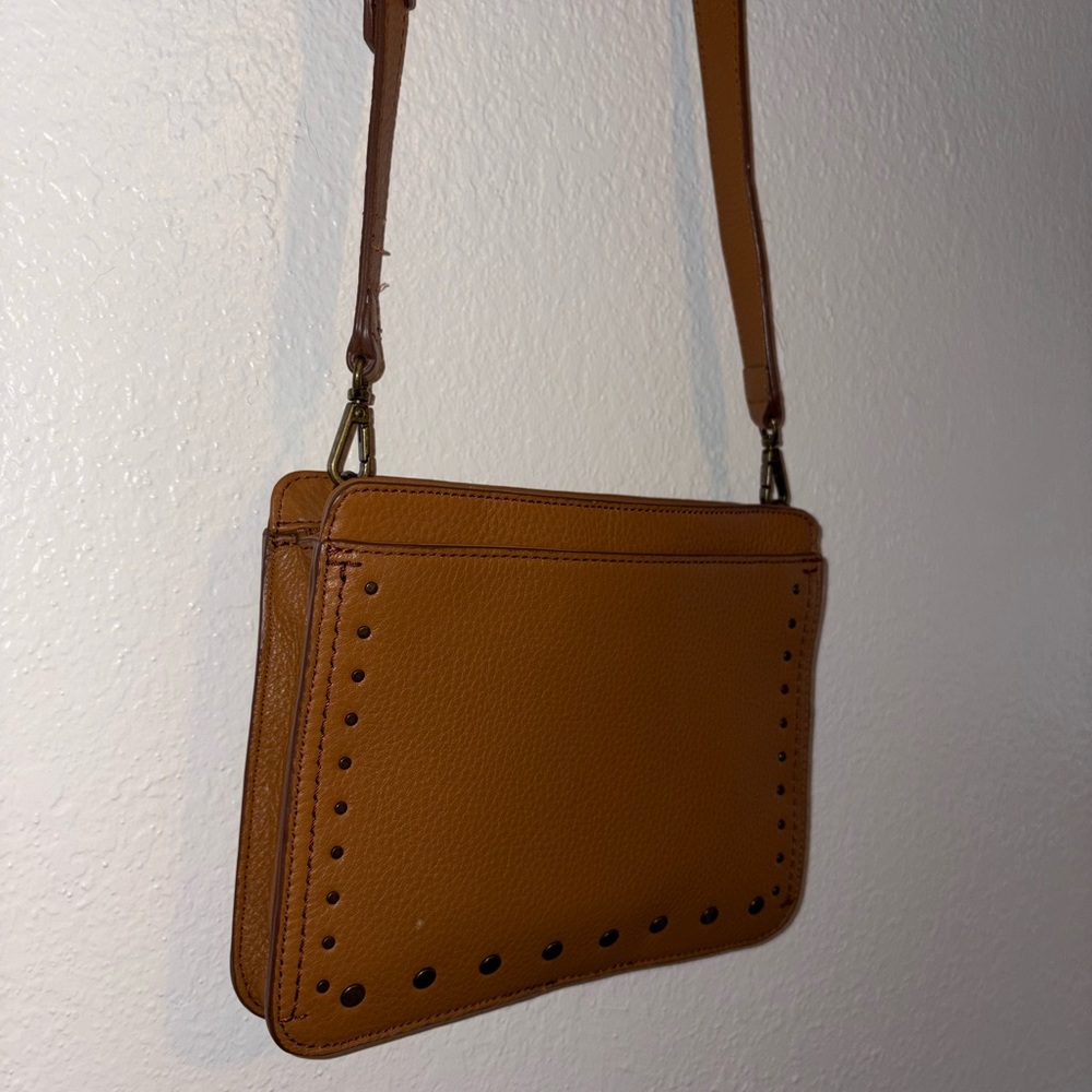 Stylish Tan/Brown Lucky Brand Leather Crossbody Bag